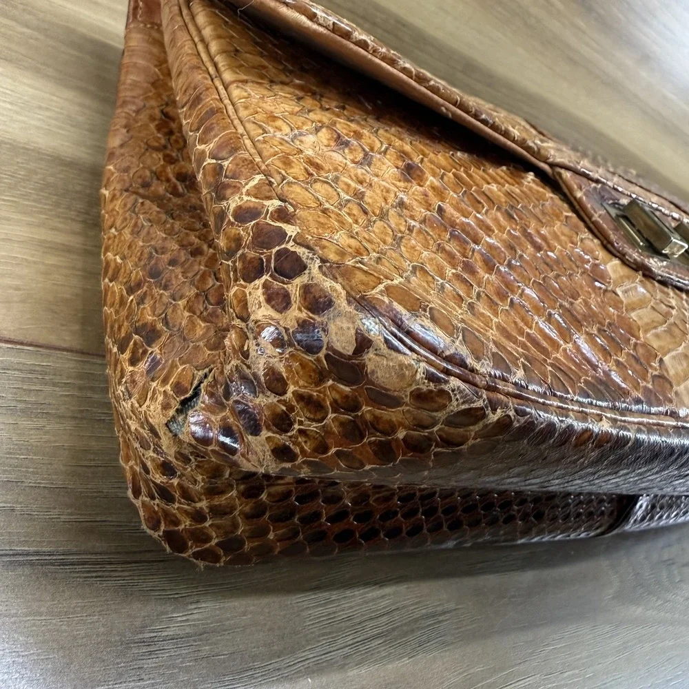 Murray Kruger Vintage Snake Skin Turnlock Flap Chain Strap Bag